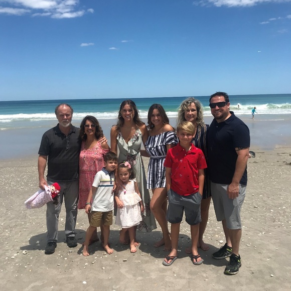 Meet your Posher, Theresa - Picture 3 of 5